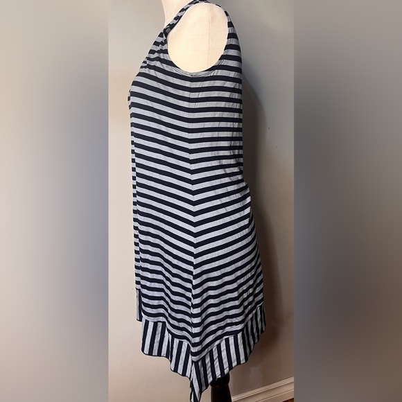 NWOT LOGO Striped Top w/ Ultimate Softness!! - Picture 7 of 7
